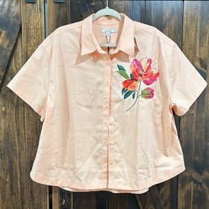 Embroidered Floral Button Shirt Chicos No Iron Stretch Sunset Peach Size 3.5 NWT